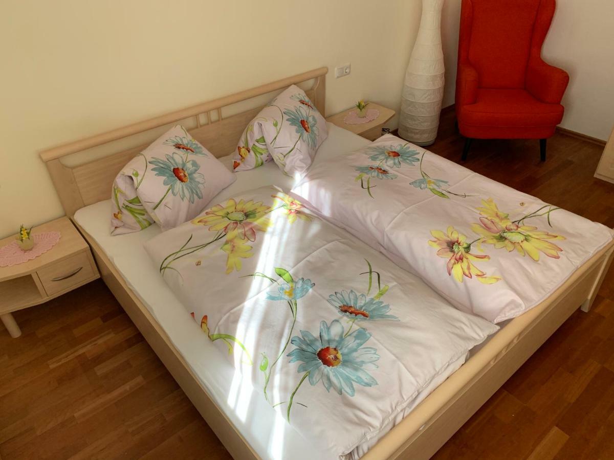 Haus Helga Apartman Lienz Kültér fotó