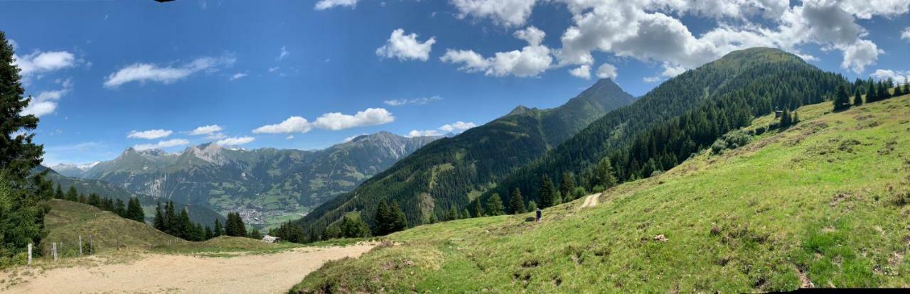 Haus Helga Apartman Lienz Kültér fotó